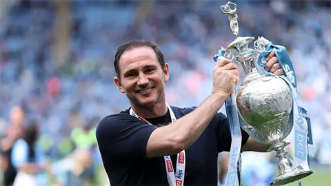 Frank Lampard: ‘HLV người Anh chịu định kiến nặng nề’